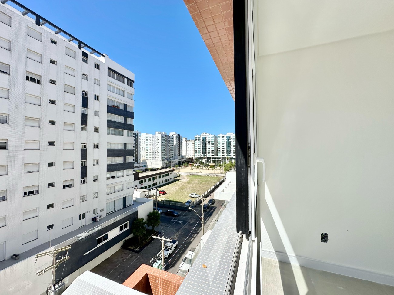 Imagem do imóvel Apartamento 3 dormitórios à venda, Zona Nova em Capão Da Canoa referência 213677