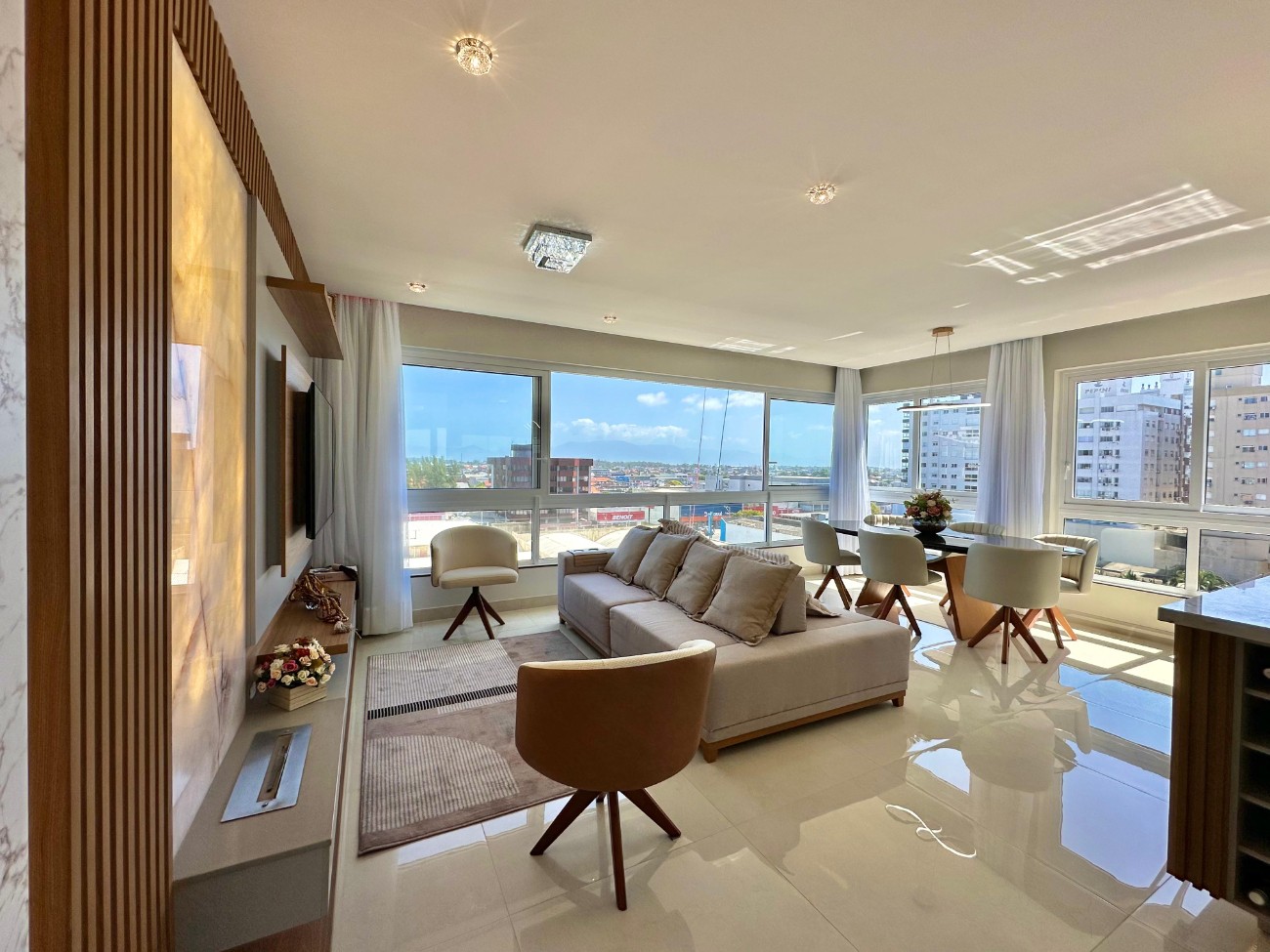 Imagem do imóvel Apartamento 3 dormitórios à venda, Centro em Capão Da Canoa referência 306320