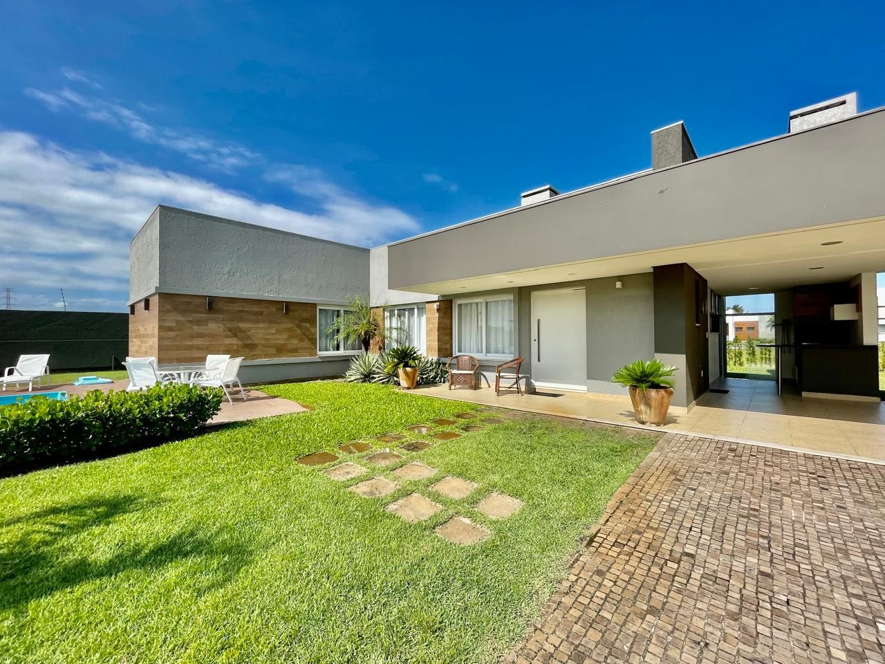 Imagem do imóvel Casa em condomínio 3 dormitórios à venda, Atlântida Sul em Osório referência 306432