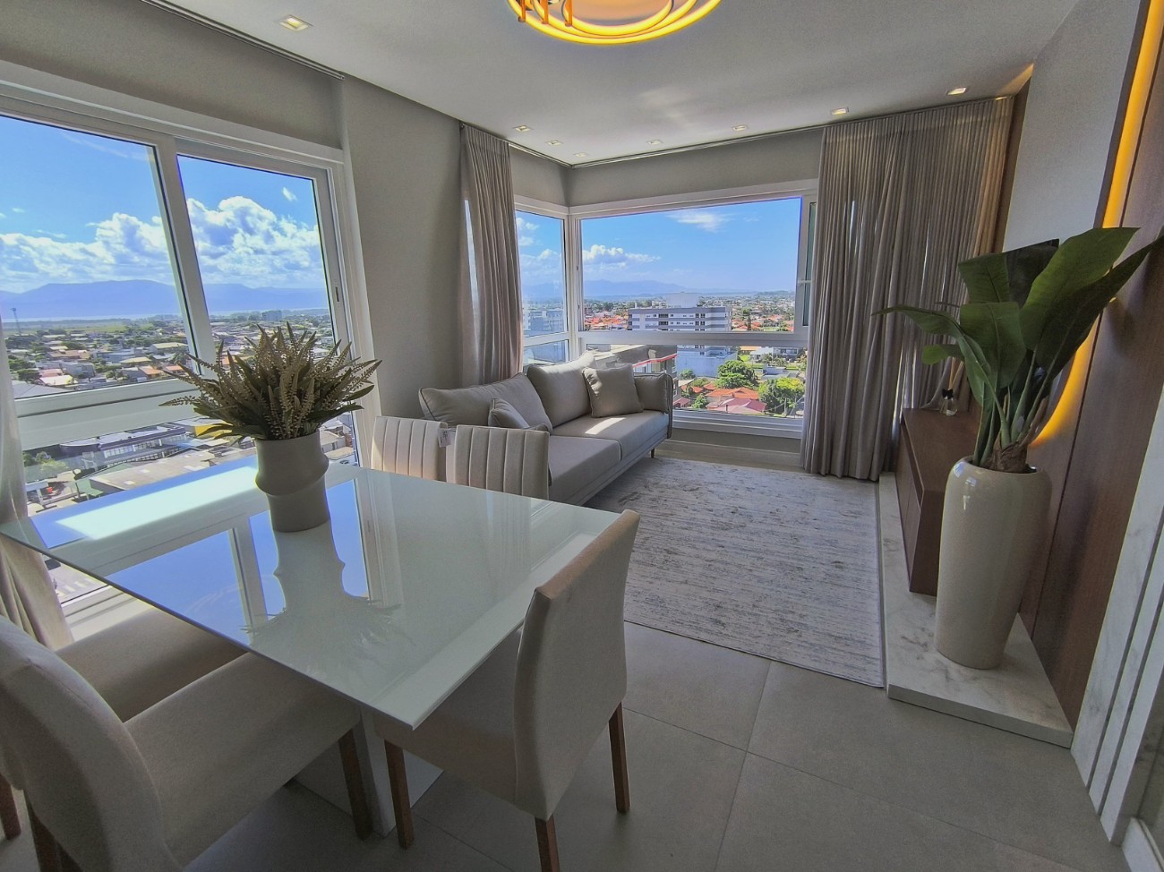 Imagem do imóvel Apartamento 3 dormitórios à venda, Centro em Capão Da Canoa referência 306859