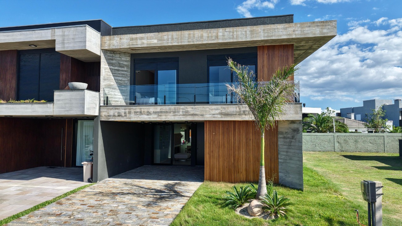 Imagem do imóvel Casa em condomínio 5 dormitórios à venda, Condomínio Sunset em Xangri-lá referência 306977
