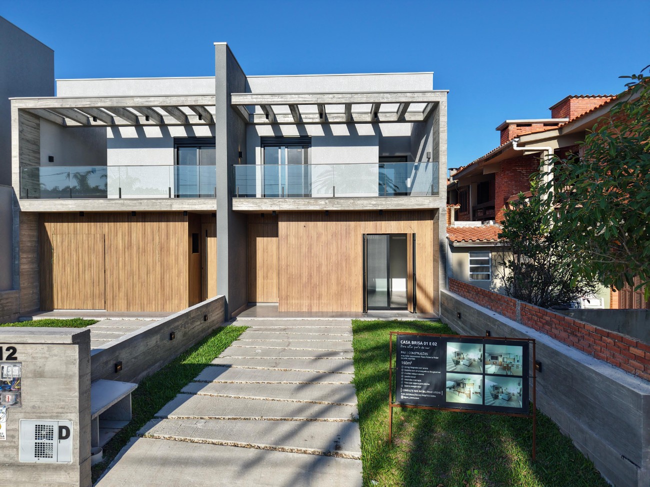 Imagem do imóvel Sobrado 4 dormitórios à venda, Centro em Xangrila referência 306987