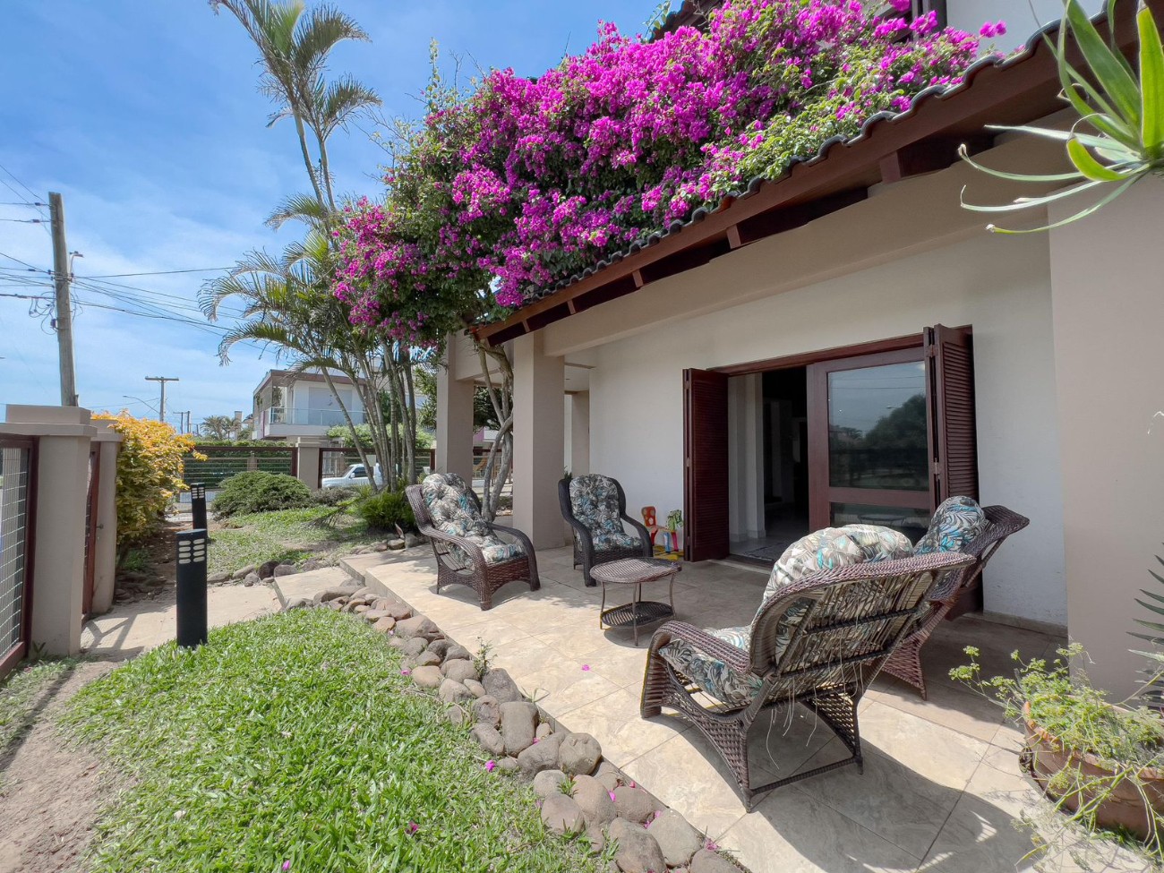 Imagem do imóvel Sobrado 4 dormitórios à venda, Centro em Xangrila referência 307111