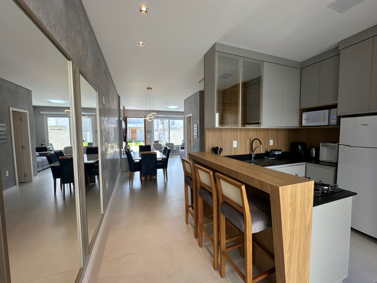 Imagem do imóvel Casa em condomínio 2 dormitórios à venda, Murano em Capão Da Canoa referência 307408