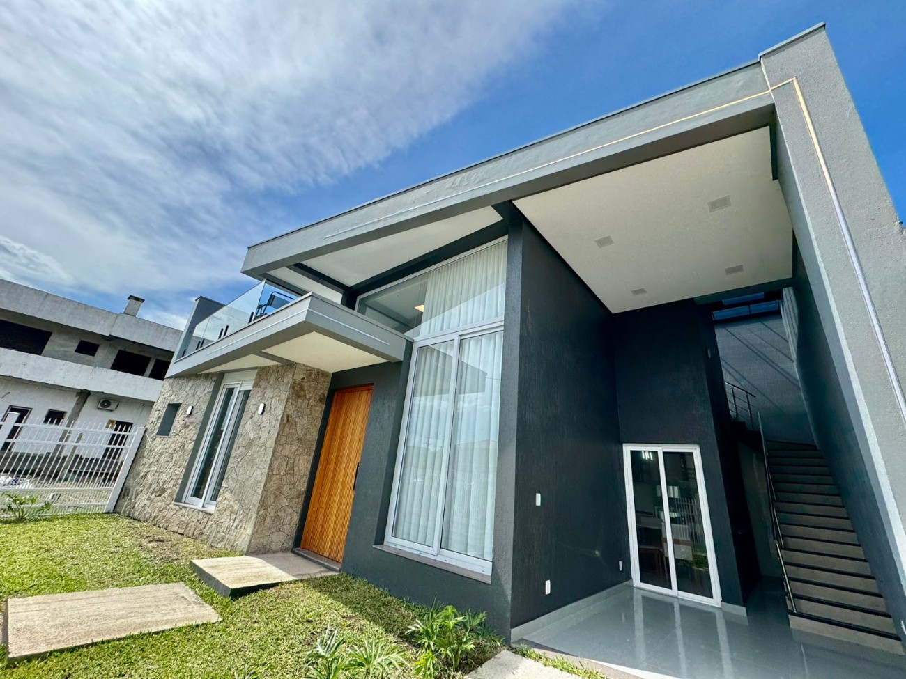 Imagem do imóvel Casa 3 dormitórios à venda, Araça em Capão Da Canoa referência 307546