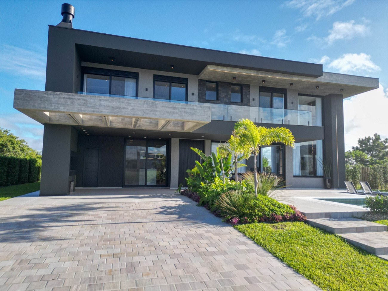 Imagem do imóvel Casa em condomínio 4 dormitórios à venda, Atlântida Sul em Osório referência 307572