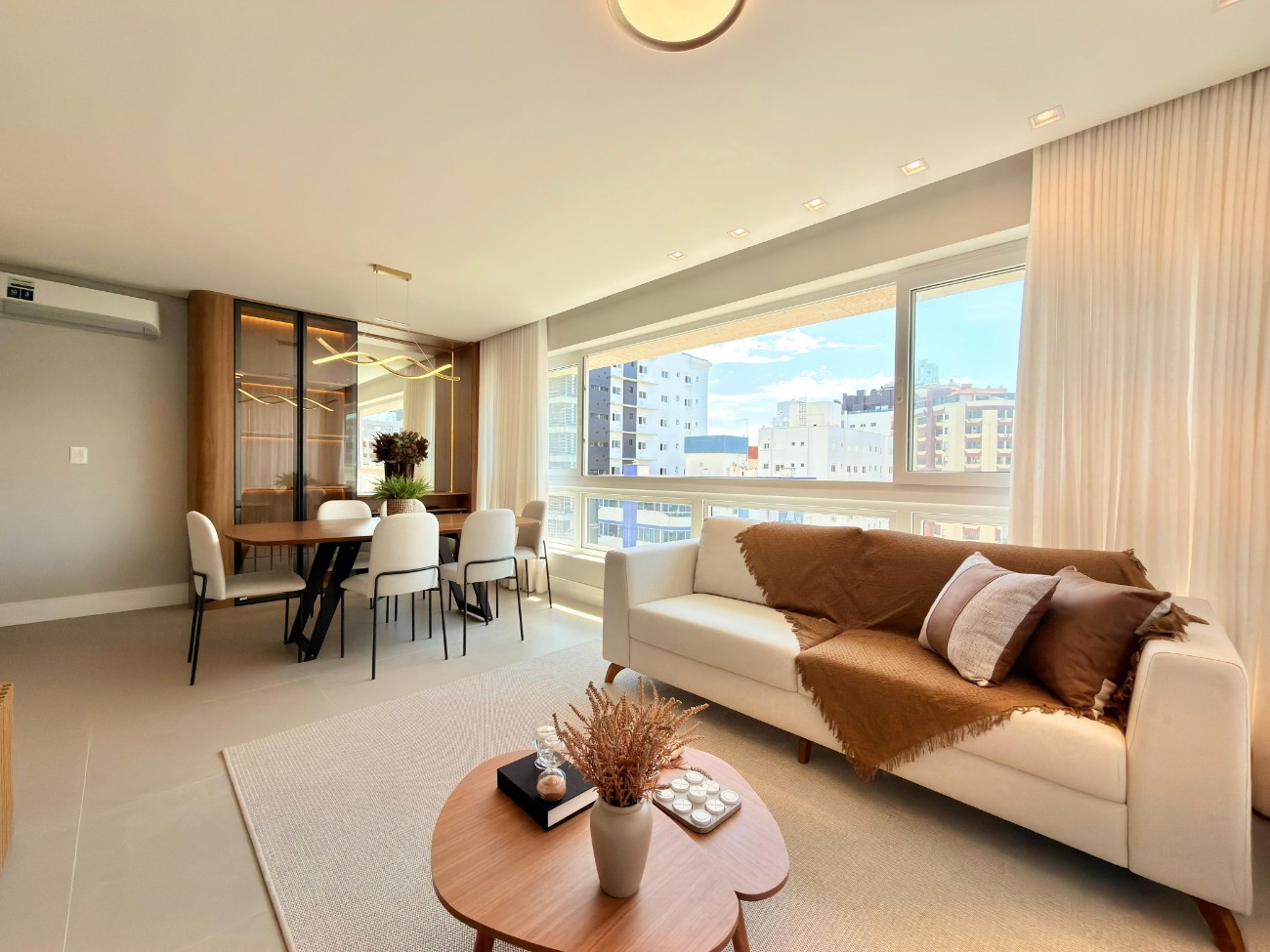 Imagem do imóvel Apartamento 3 dormitórios à venda, Zona Nova em Capão Da Canoa referência 307702