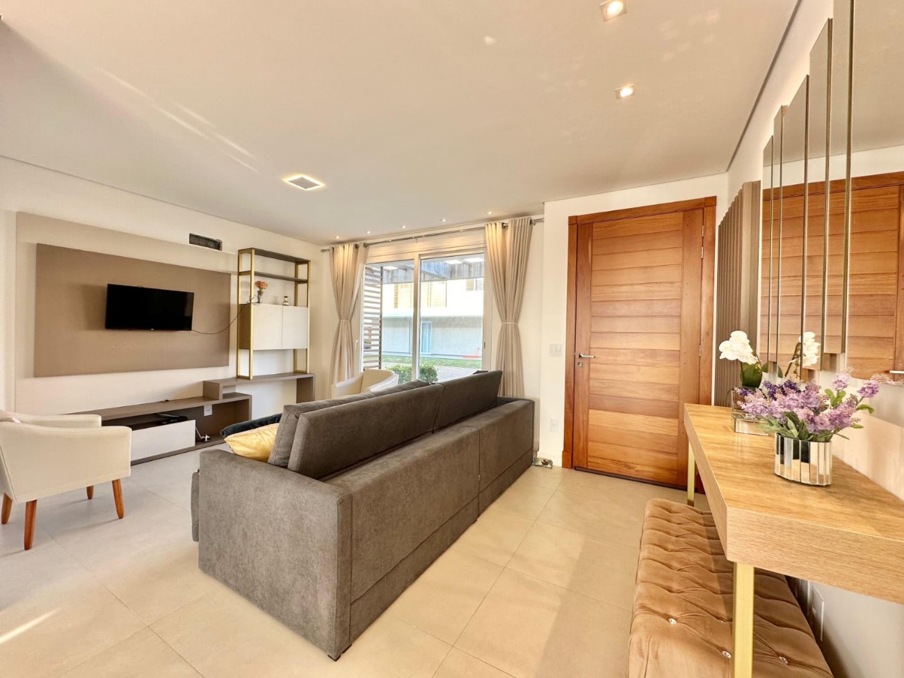 Imagem do imóvel Casa em condomínio 3 dormitórios à venda, Murano em Capão Da Canoa referência 307829