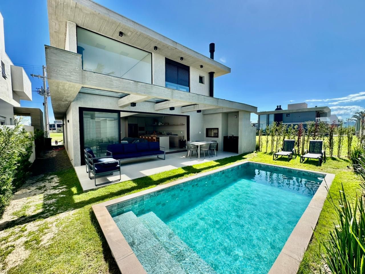 Imagem do imóvel Casa em condomínio 4 dormitórios à venda, Amare Home Resort - Condomínio  em Xangri-lá referência 307830