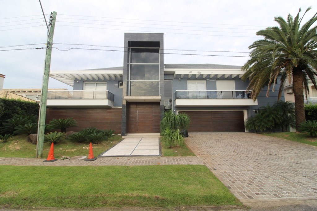 Casa em condomínio 5 dormitórios à venda, Atlântida Ilhas Park em Xangri-lá referência 90350 Imagem do imóvel Casa em condomínio 5 dormitórios à venda, Atlântida Ilhas Park em Xangri-lá referência 90350
