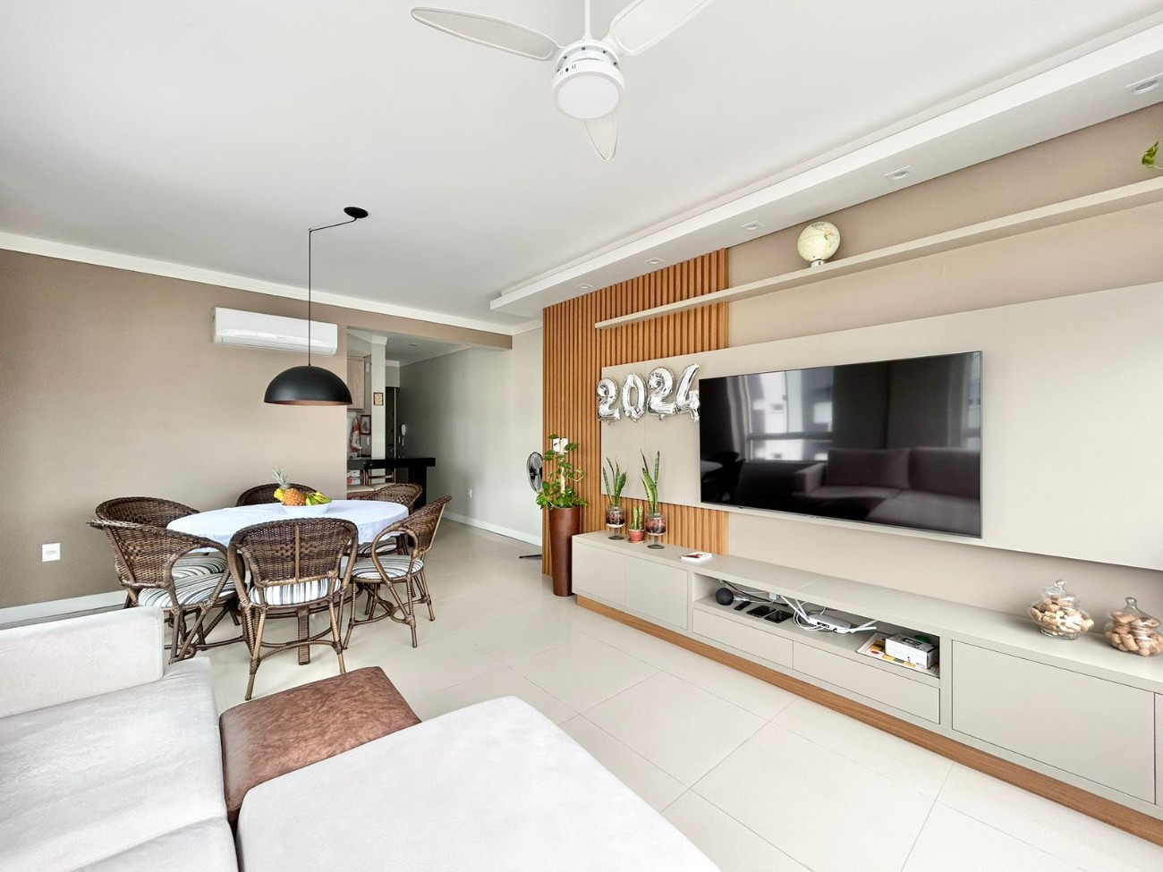 Imagem do imóvel Apartamento 3 dormitórios à venda, Zona Nova em Capão Da Canoa referência 93518